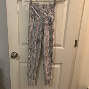 Cute Aerie snake skin cross over leggings